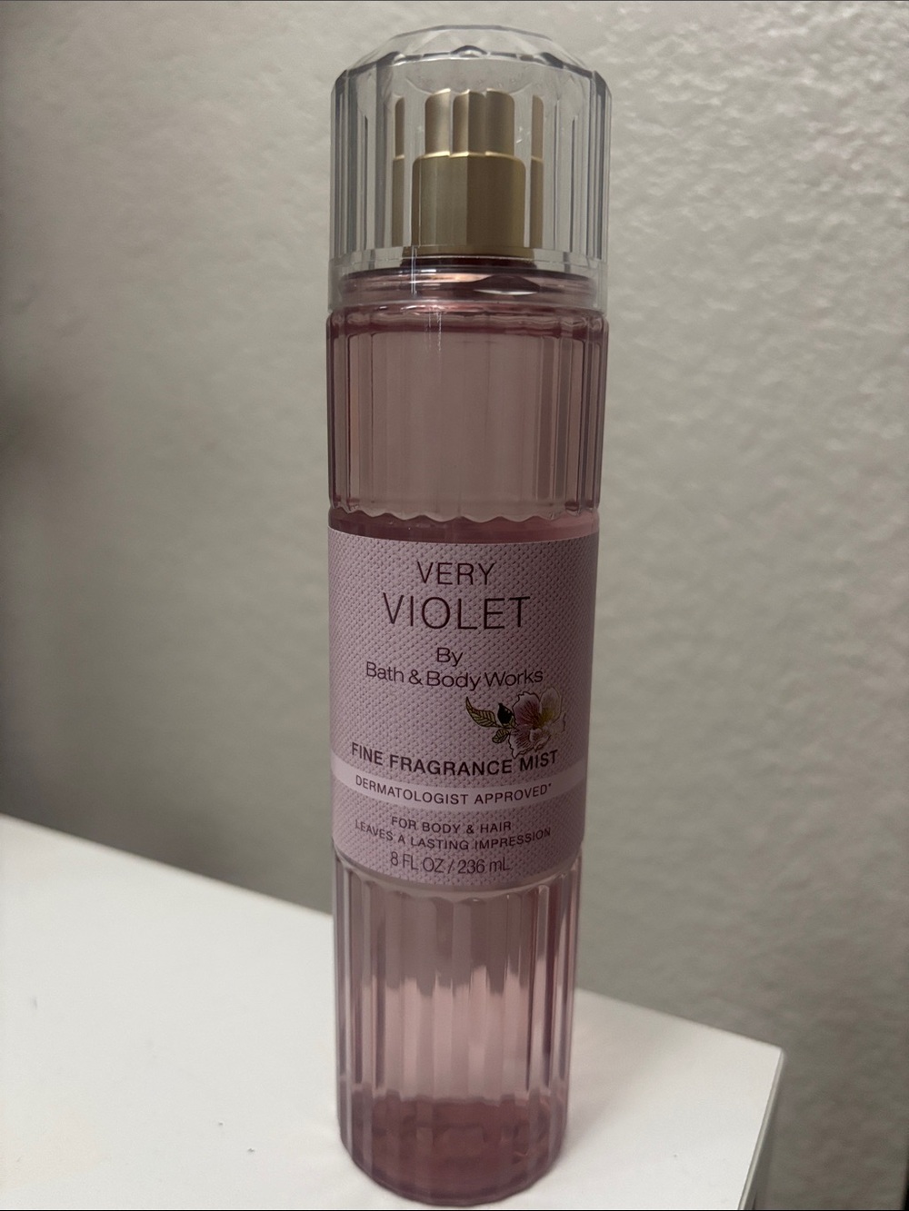Bath & Body Works Very Violet Fragrance - Pink & Gold